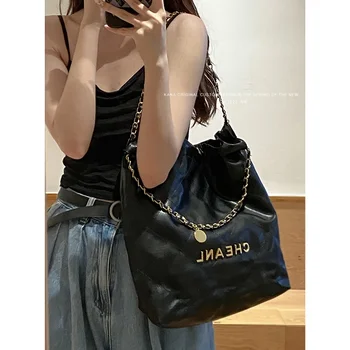 Верижни ръчни чанти за жени Чанта с мек кожен голям капацитет 2023 Нова корейска модна писмо Sac Bandoulière луксозна чанта