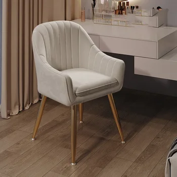 Тапицирана класика Трапезен стол Минималистичен офис грим Ергономичен стол за хранене Relax Metal Sillas De Comedor Мебели за дома