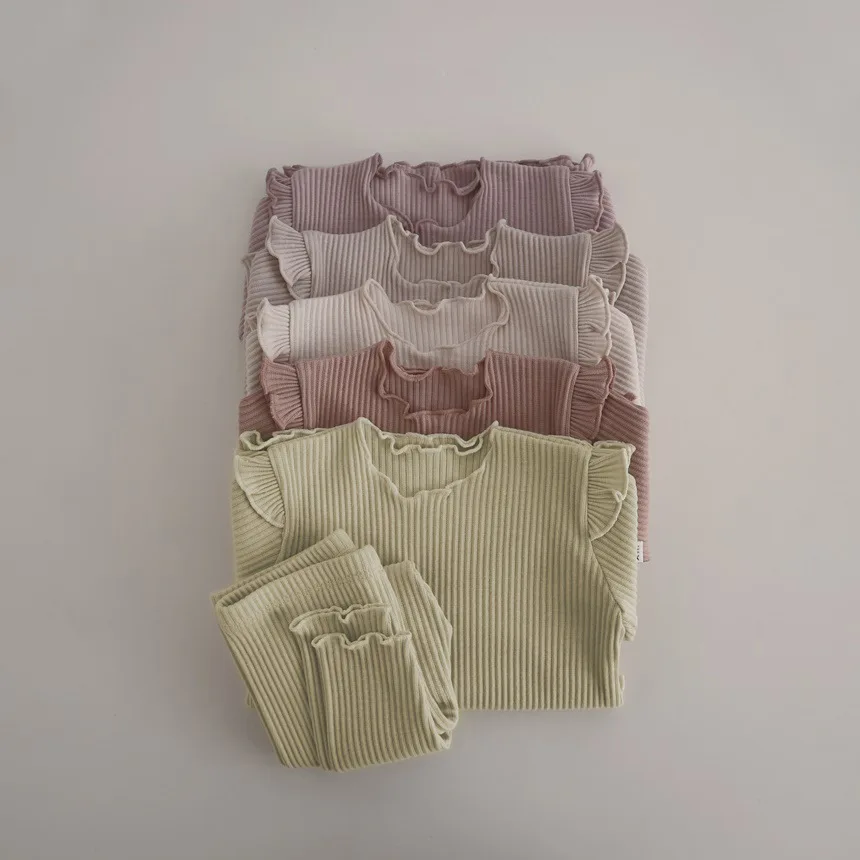 2023 Есен Деца Нов комплект за домашно облекло Малко дете момиче прости меки пълни ръкави върхове и момче удобни памучни панталони 2pc костюм